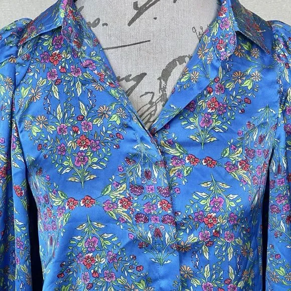 Olivaceous Womens Blouse Sz Small Satin Floral Button down Blue Spring Summer - Picture 5 of 16